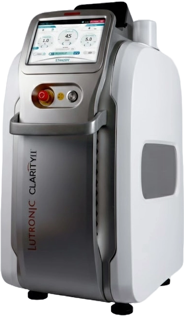 Clarity II Alexandrit- und Nd:YAG-Laser bei Laserazor